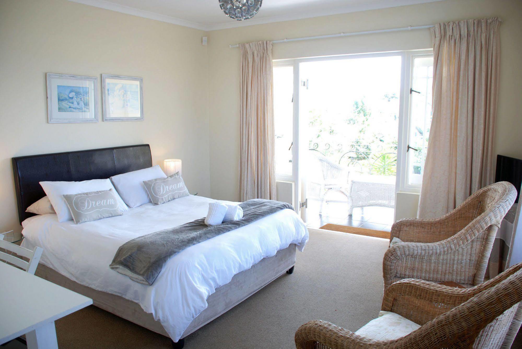 Mandalay Guest House Plettenberg Bay Exteriér fotografie